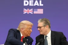 Трамп и Стармер разговараа зa ситуацијата на Блискиот Исток - Либертас