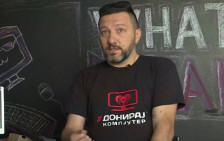 Деца со тротинети гаѓаат луѓе со балони, со камења во зоолошка, со ножеви се закануваат – „Ова мора да има граница“, алармира Стаменов - Либертас