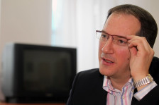Жерновски: Нашата земја не е само заглавена. Ниту блокирана. Македонија е избришана од агендата - Либертас