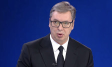 (Видео) Пендреци наместо дијалог, Вучиќ, ова ли е твојата демократија: Европските демократи со жесток напад врз власта - Либертас