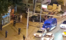 Хаос при апсење во Чаир: Група луѓе застанала на пат на полицијата, па тие пукале во воздух - Либертас