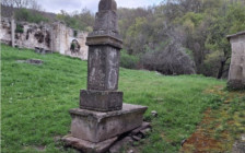 (Видео) Раскопан гроб со статус на културно наследство во Старо Нагоричане - Либертас