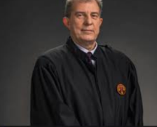 Корумпираниот судија од Врховен „ќари“ условен отпуст: наместо за три години, веќе летово ќе си го помине на слобода - Либертас