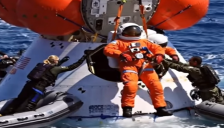 Спектакуларно враќање од вселената – како беа извлечени астронаутите од капсулата - Либертас