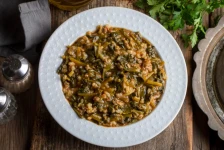 Спанаќ со ориз и мелено месо - Либертас