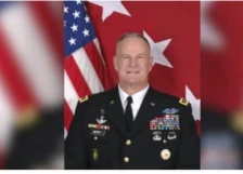 Трамп го предложи воениот воен старешина Ерик Вендт за нов амбасадор во Албанија - Либертас