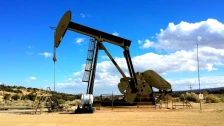 Цените на нафтата паднаа за околу шест отсто поради надежта за постигнување договор меѓу САД и Иран - Либертас