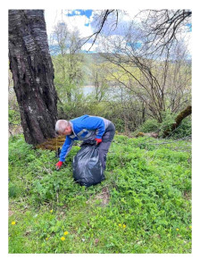 Излетниците во Маврово добија вреќи за да си го соберат ѓубрето после пикникот - Либертас