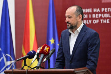 Битиќи: Дојдов во Собранието, но министерката повторно избегна дебата - Либертас