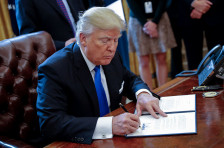 Трамп: Иранскиот збогатен ураниум ќе биде уништен или испратен во САД - Либертас