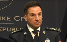 Ексначалникот на белградската полиција Вeселин Милиќ оди во притвор - Либертас