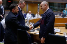 Радев со закана за вето: Бугарија го блокира 21. пакет санкции против Русија поради патријархот Кирил - Либертас