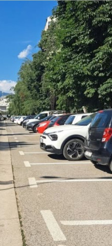 ,,Градски паркинг“ исцртува во Ново Лисиче, граѓаните негодуваат: Зонското ќе го намали или ќе го зголеми проблемот со паркирањето? - Либертас