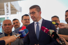 Мицкоски за преговорите со Украина и Молдавија: Нивната опозиција не работи за туѓи влади - Либертас