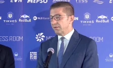 Мицкоски за оставката на Фетаи: Утре ќе биде архивирана, се заблагодарува на работата во Владата - Либертас