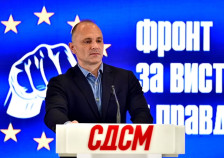 Филипче: Сите ќе јадеме корења, а претставници од Владата со владин авион ќе одат на море - Либертас