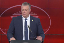 ЕСМ ќе заштеди 8 милиони евра со анекс на договорот за ЛНГ терминалот во Александрополис, вели Узунчев - Либертас