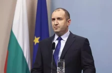 Видео) Радев: Нема место за средба со Мицкоски. Tој има проблем со ЕУ , не билатерален со нас. - Либертас