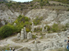 Добивка од само 1.000 денари пријавиле од Здружението Извор кое го ,,узурпирало” локалитетот ,,Камени кукли” во Кратово - Либертас