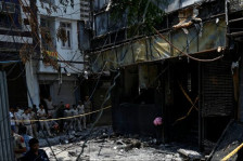 Пожар во зграда во Њу Делхи – најмалку 21 загинат, повеќето странци кои дошле на лекување - Либертас