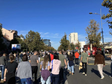 Илјадници на протест во Нови Сад: Студентите најавија нова фаза на движењето, Вучиќ најавува можни избори - Либертас