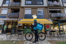 Како малиот бизнис „Сакаш“ преку Wolt го забрза својот развој