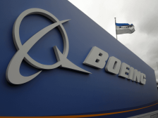 Боинг ја одложува испораката на авиони, се соочува со казна од 5 милијарди долари