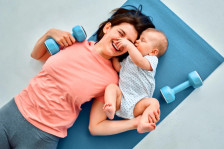 Како да се вратите во форма по породувањето: три совети за слабеење