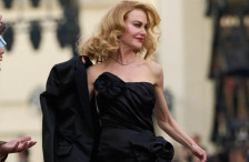 (Видео) По фризурата за одмазда, доаѓа фустанот за одмазда: Никол Кидман никогаш не била посекси