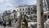 Азаров: ЕУ ја претвора Украина во воена населба по должината на границата со Русија