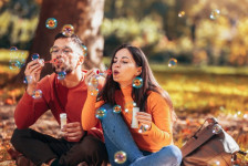 Три хороскопски знаци ќе доживеат голем љубовен бум оваа есен