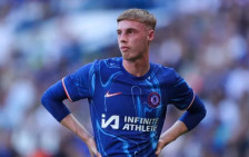 Кол Палмер се повредил дома