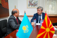 Џафери - Буршаков: Што поскоро воведување безвизен режим со Казахстан