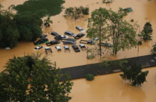 162 лица загинаа во поплавите во јужен Тајланд