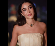 (Видео) Тамара Калиниќ во раскошна креација заблеска во Доха