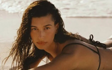 (Фото) Хејли Бибер го прослави својот 29-ти роденден и сподели снимки од раскошната забава