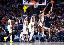 (Видео) Ништо ново во Денвер, трипл-дабл на Јокиќ и победа на Нагетс