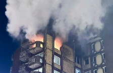 (Видео) Трагедија во Тузла: 10 луѓе загинаа во дом за стари лица