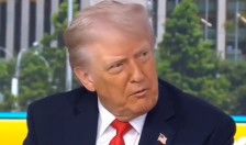 Трамп ѝ се закани на Нигерија со воена акција ако убиствата на христијаните не престанат