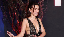 (Фото) „Престанете да ме малтретирате поради мојот изглед“