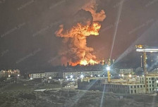 (Видео) Гори руски нафтен терминал на Црното Море: Украинците го нападнаа со дронови