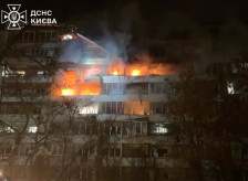 (Видео) Зеленски испрати драматично предупредување: неколку часа подоцна, Русите брутално го нападнаа Киев