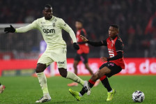 Погба воодушевен, навивачите го поздравија со овации