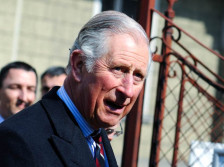 Кралот Чарлс за нападот со нож во возот во Англија: Згрозен сум и шокиран