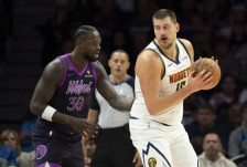 (Видео) Шоутајм на Јокиќ и Дончиќ во НБА – Србинот со трипл дабл, Словенецот постигна 41 поен