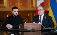 Стармер и Зеленски разговараа пред состанокот на коалицијата на подготвените