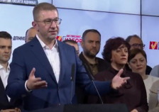 (Видео) Фатмир Дехари падна од народот кој се обедини против раскалашеноста и недомаќинското работење, рече Мицкоски за победата во Кичево