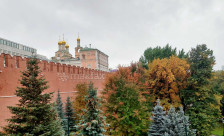 (Видео) Русија реагира на протечениот телефонски разговор меѓу Виткоф и советникот на Путин