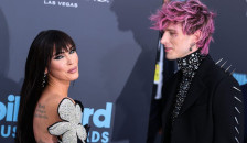 Поранешниот на Меган Фокс го спореди сексуалниот живот со Ф1-возачите: „Брз сум, но ми треба долго за да стигнам до целта“