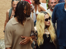 Мадона се мажи за момче 38 години помладо од неа: „Предбрачниот договор се подразбира“